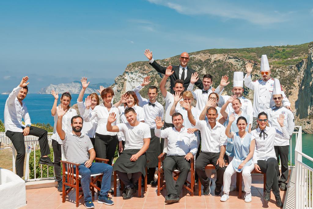Hotel Chiaia Di Luna Ponza Exteriör bild